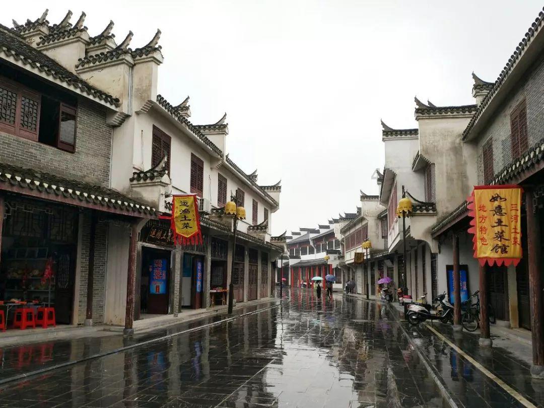 探索知识星球平台,了解老同学聚会互相鞠躬敬个礼差点摔倒什么意思?的丰富内容